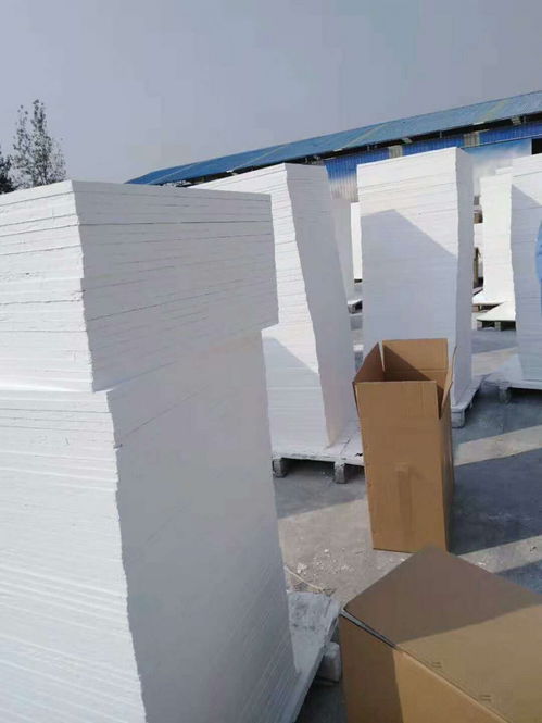 彩色吸声玻纤天花板吊顶装饰材料 600工程天花板的应用与销售